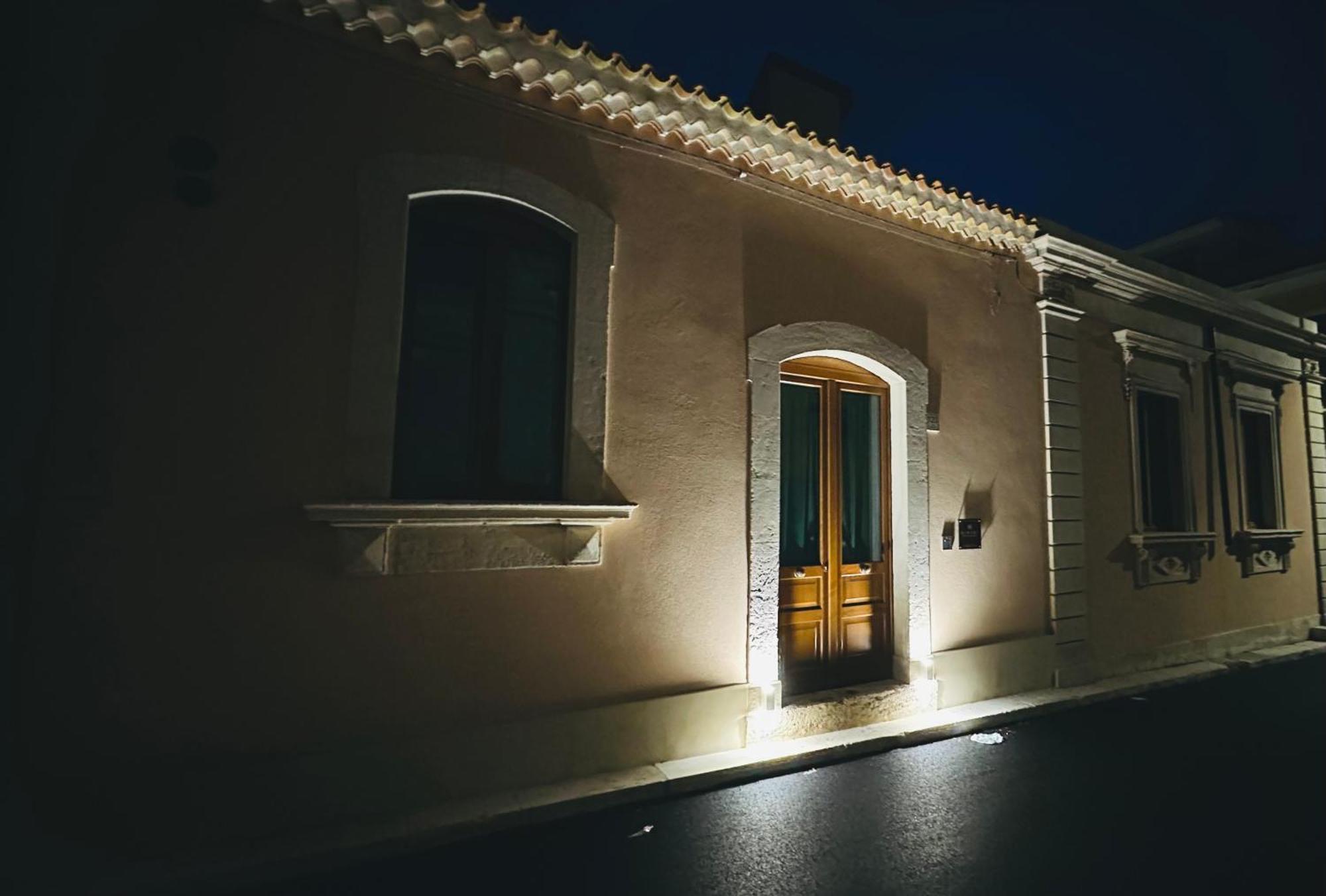 Dimore Anna Maria -Il Magazzino- Avola Exterior photo